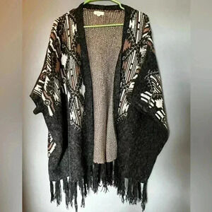 Aztec/Boho Pattern Blanket Sweater, Heavyweight & Warm, Fringed